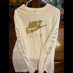 Long sleeve Nike t-shirt